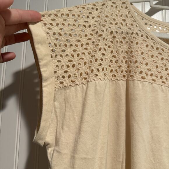 Lane Bryant Cream Cap Sleeve Eyelet Lace Yoke Top Plus Size 22/24 - Picture 3 of 6